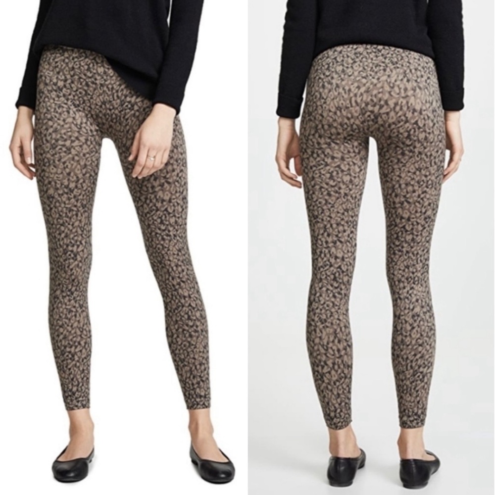 •SPANX• Look At‎ Me Now Seamless Leggings in Mini Leopard Print Size Medium